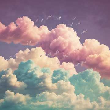 Fliegen durch die Wolken