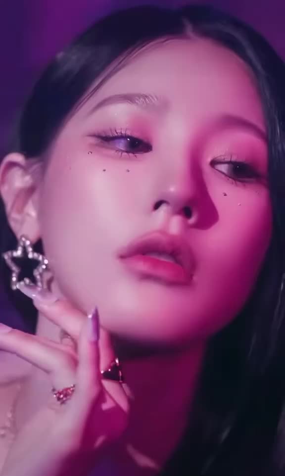 QUEENCARD - (G)I-DLE