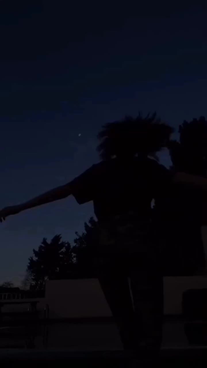 La Nuit Est à Nous