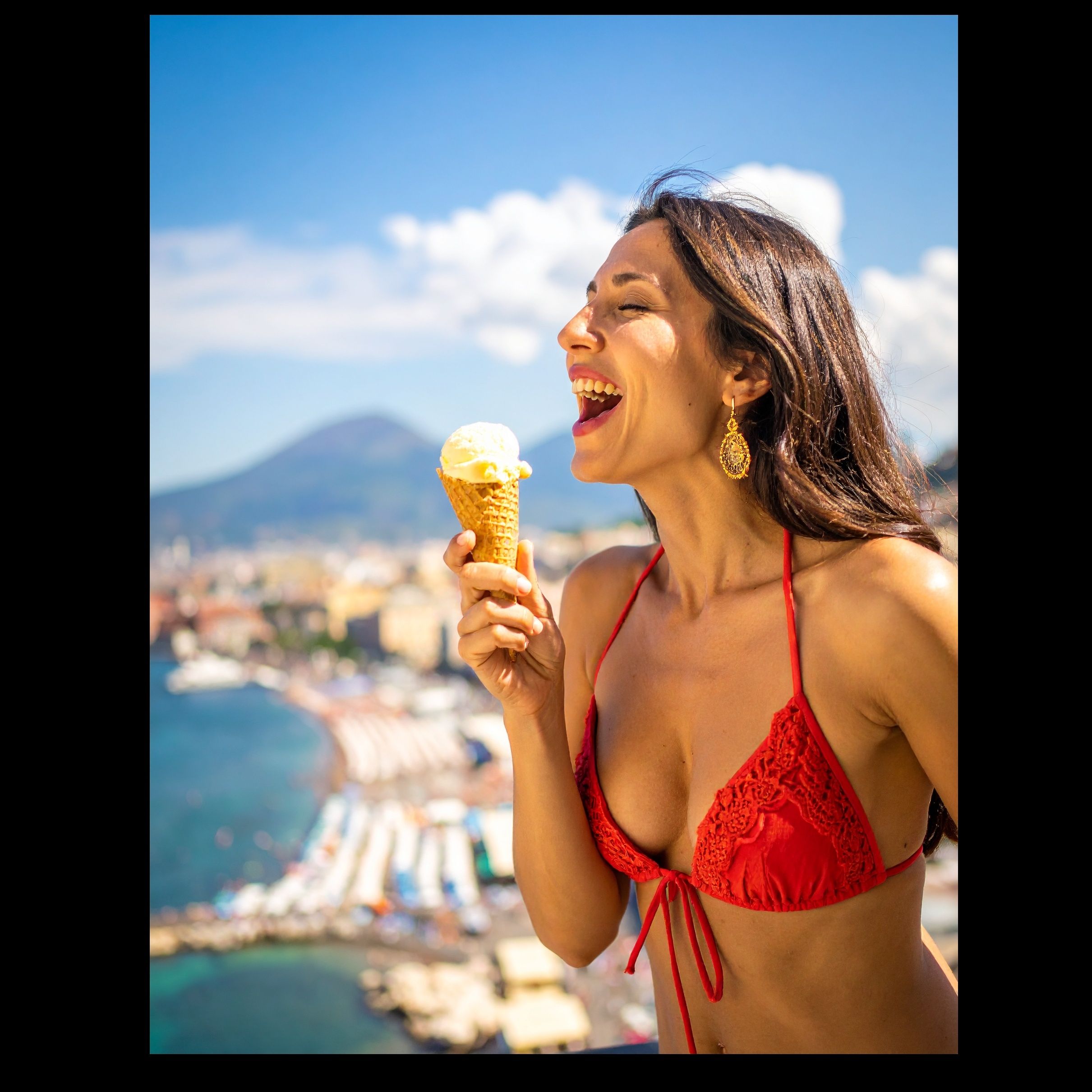 Il sole brucia, è così caldo,