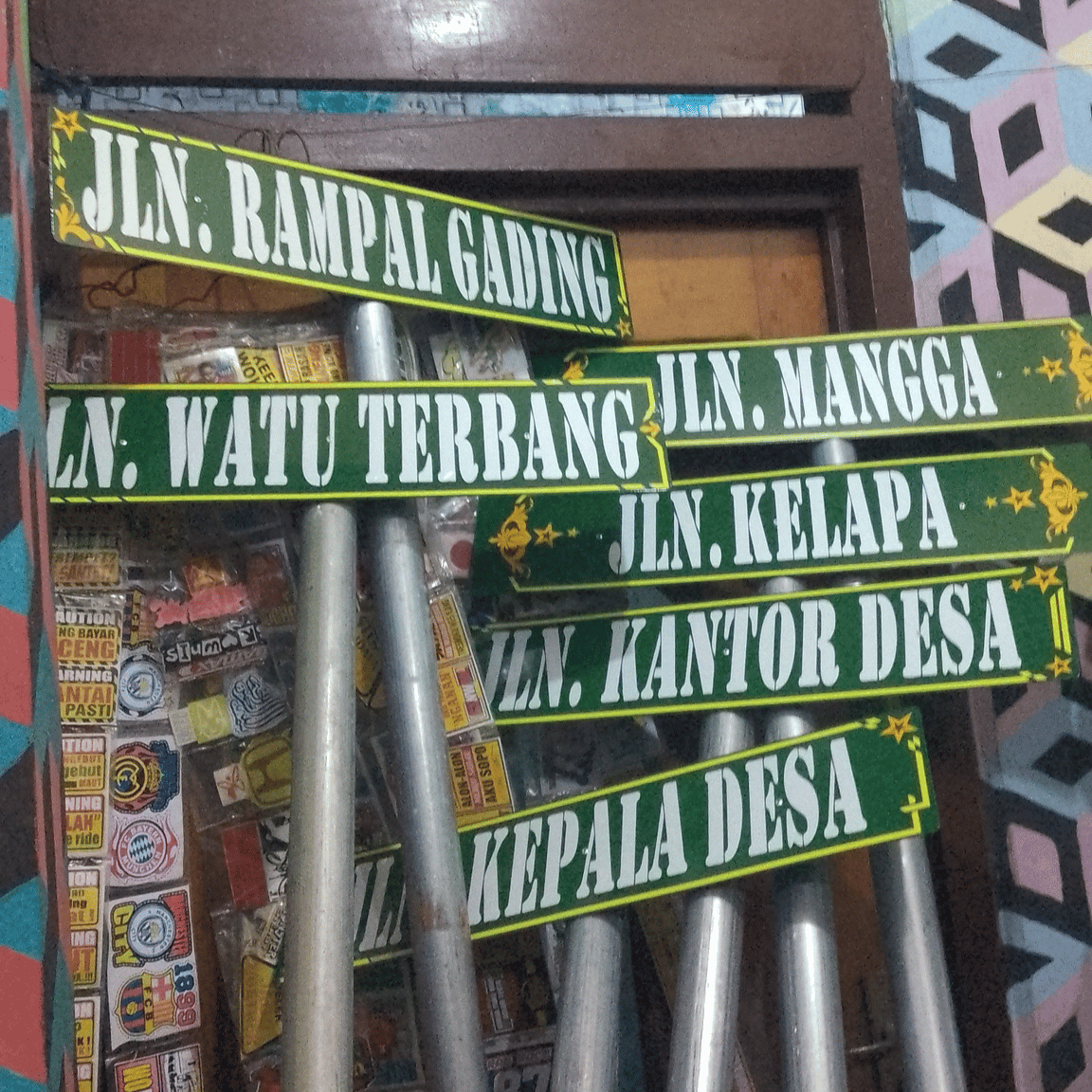 dhio sticker kayunan