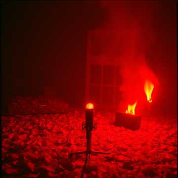 Анна на сцене (dark electro hip-hop)