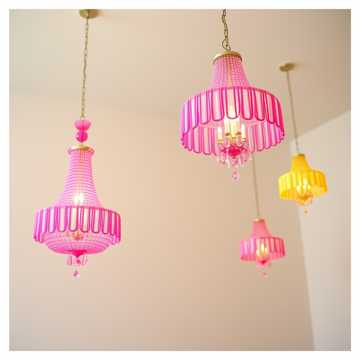 Beautiful Chandeliers (Dance Club)