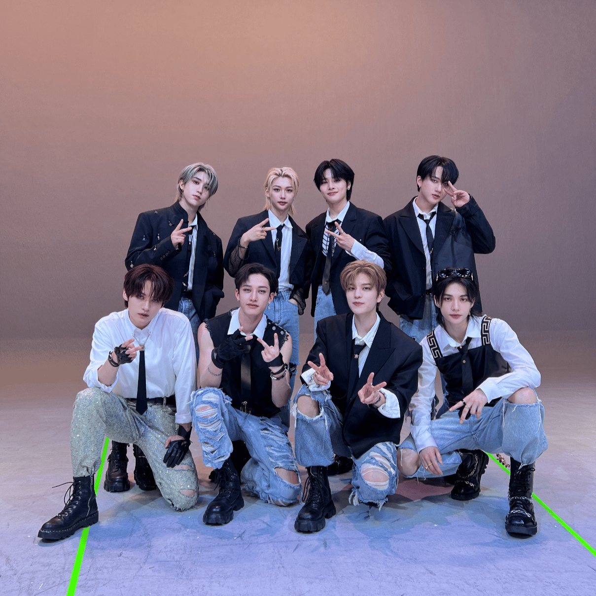 S-Class - Stray Kids  feat. VTS