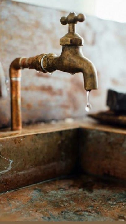 Закройте кран! (Close the tap!)