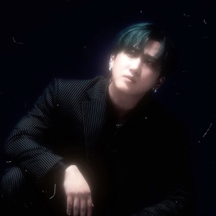 CHANGBIN-𝔹𝕖𝕔𝕒𝕦𝕤𝕖
