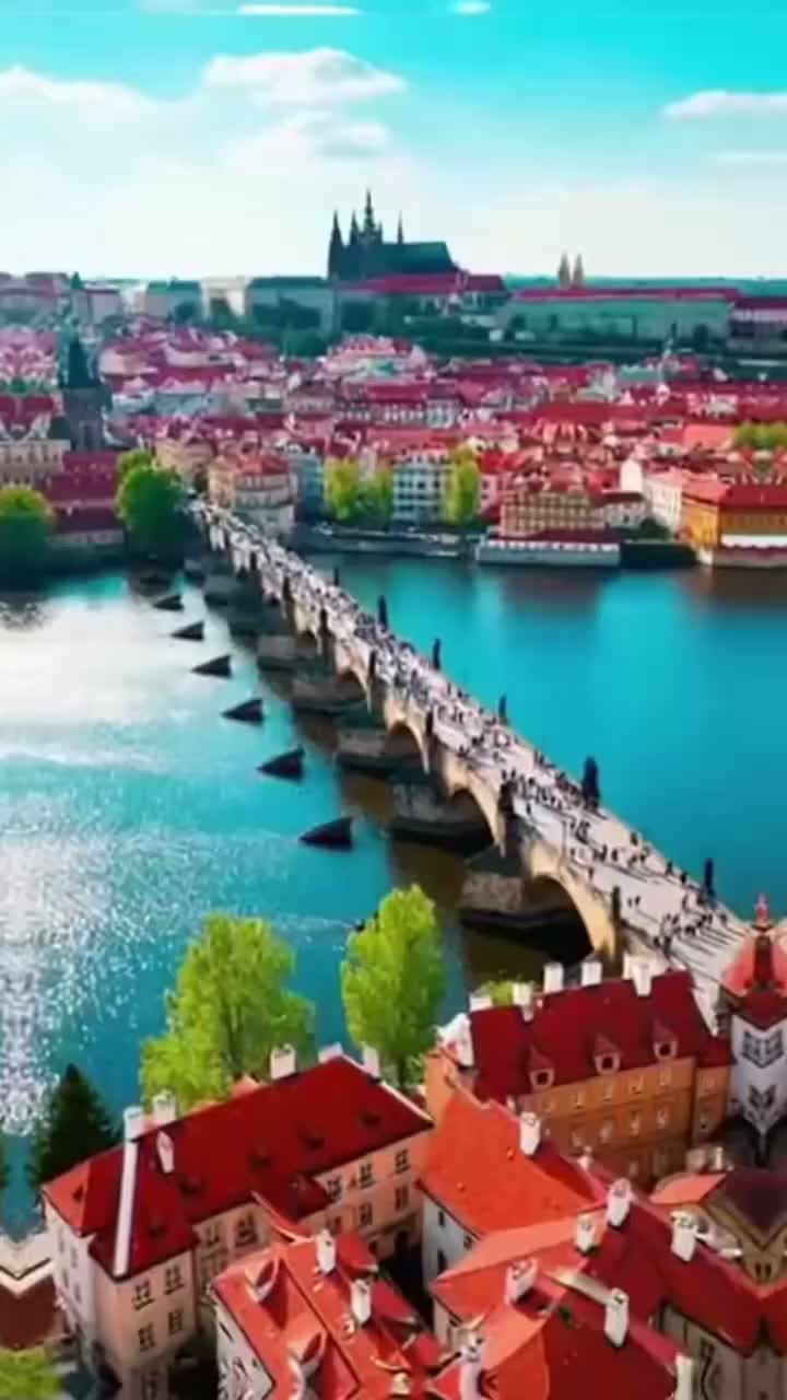 Карлов мост: первое свидание.
