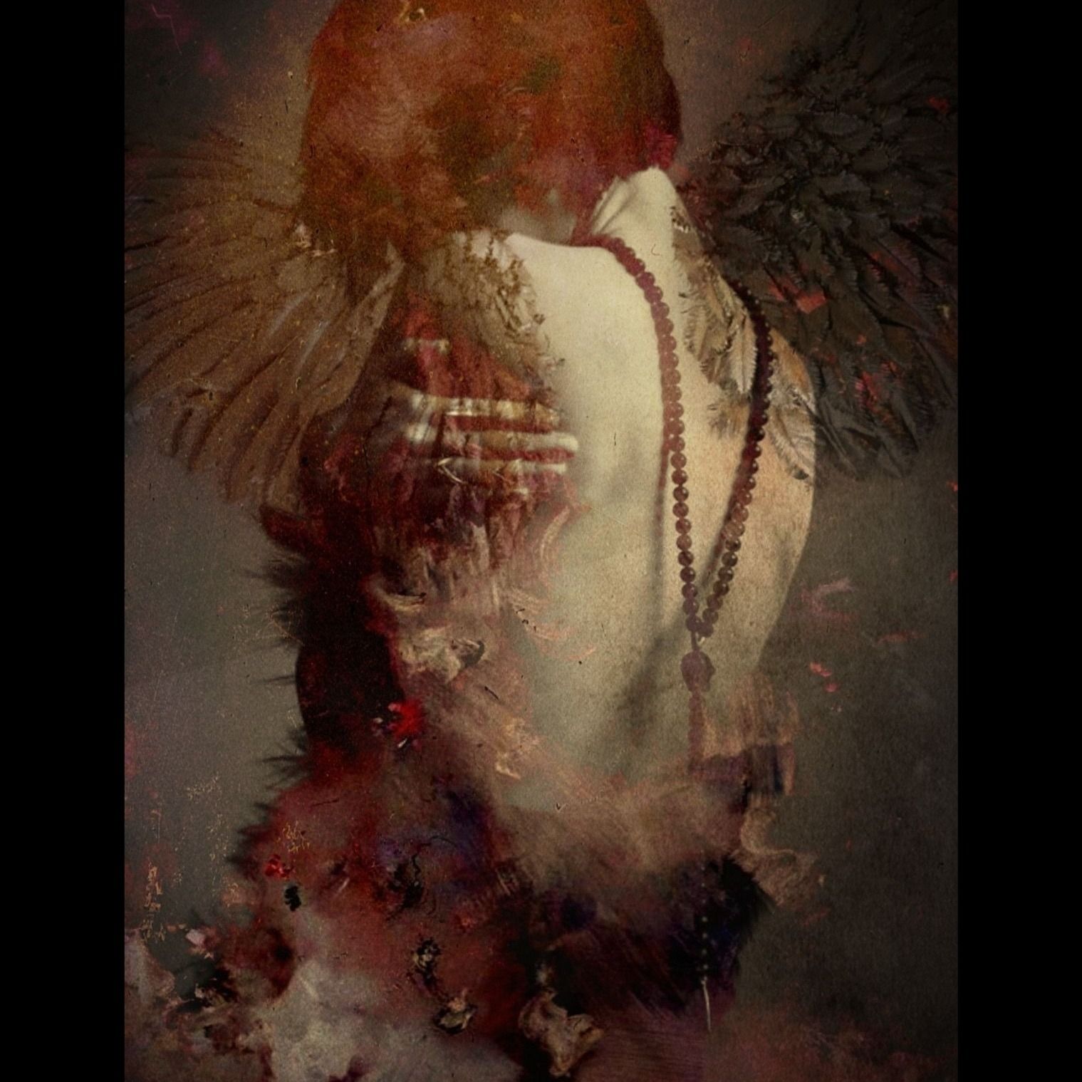 The Hourglass Dust