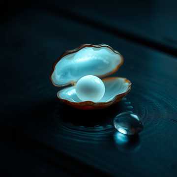 Pearl Inside