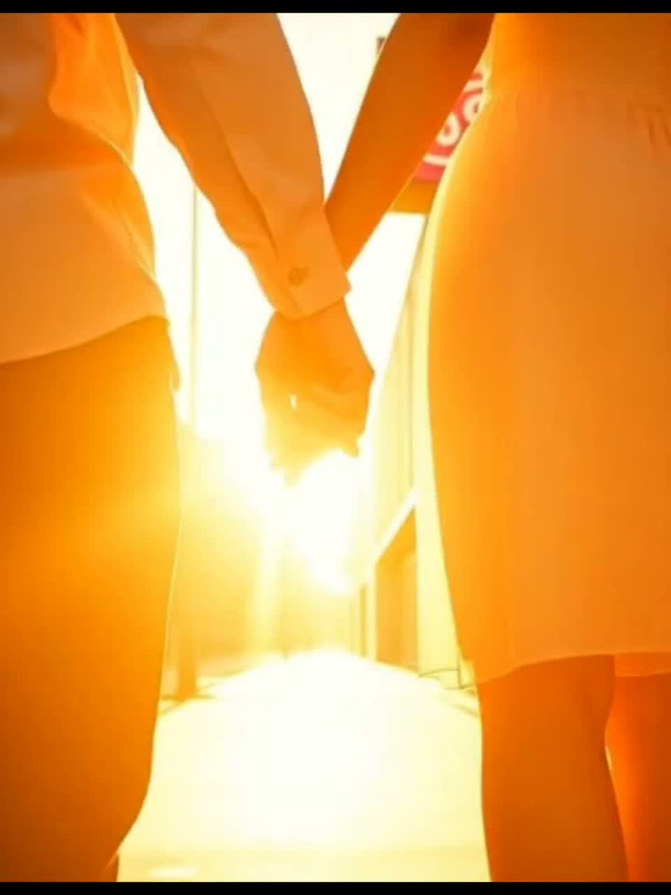 Sunlit On Repeat