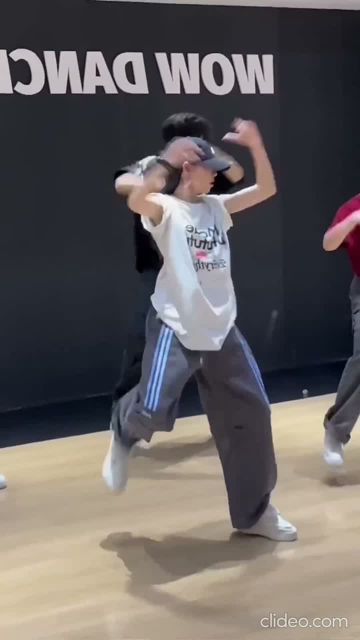 超人 (Superman Cover)