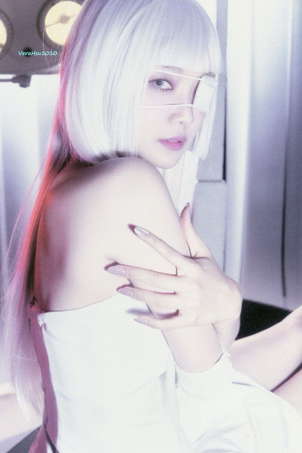 DUN DUN - EVERGLOW
