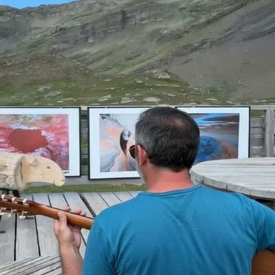 « Song ’bout Nothing »
