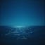 "Bleu d'une autre pierre.".